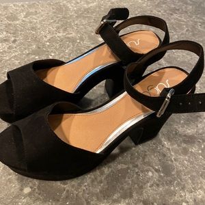 Heels 👠
